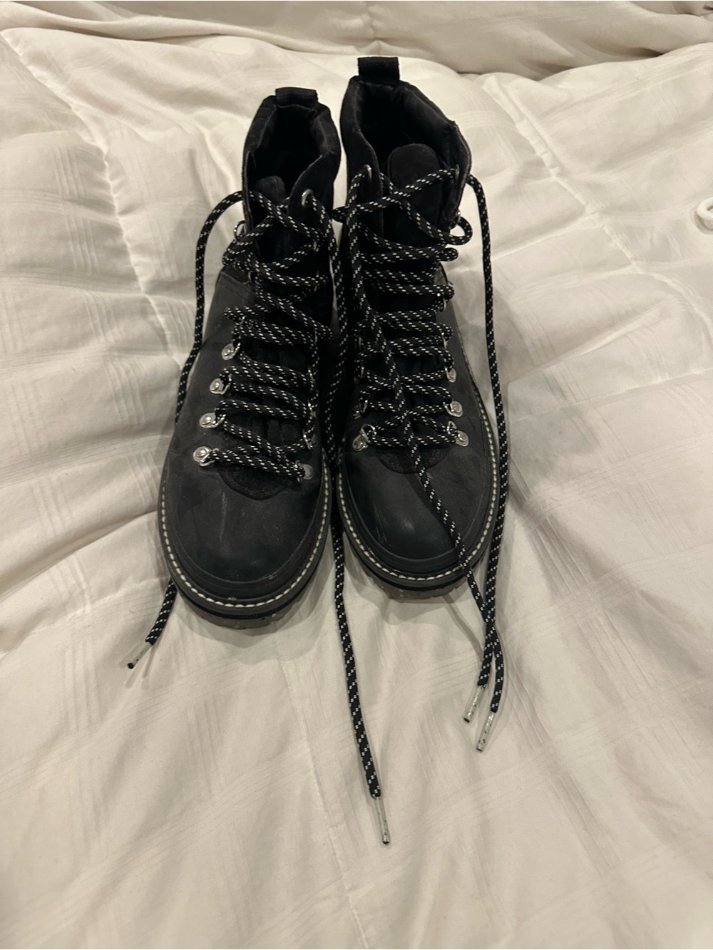 Woman’s Black Lace-Up Hiking Boots